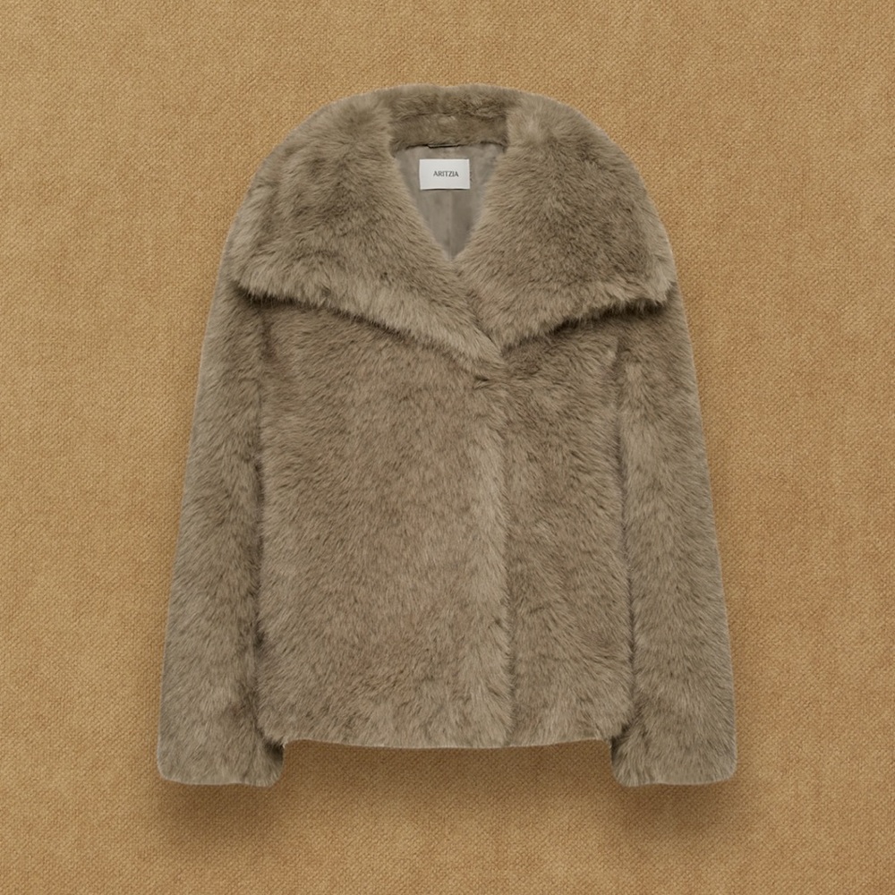 aritzia jacket - Picture 3 of 4